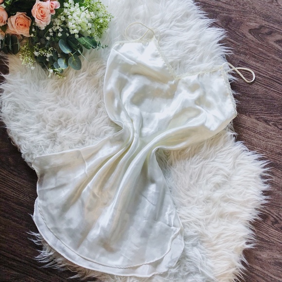 Vintage Other - VINTAGE SATIN WHITE SLIP DRESS